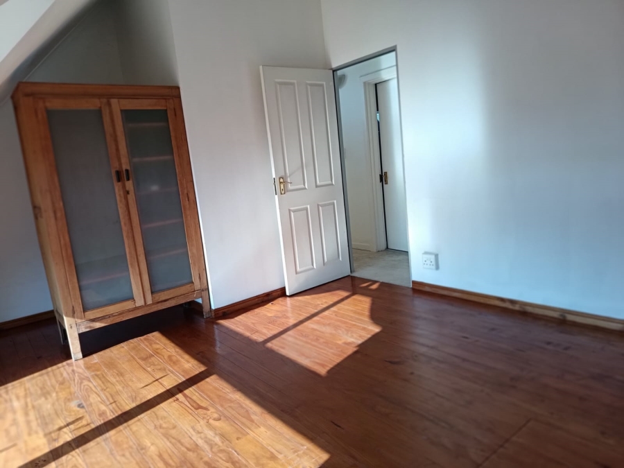 To Let 2 Bedroom Property for Rent in Gardens Western Cape